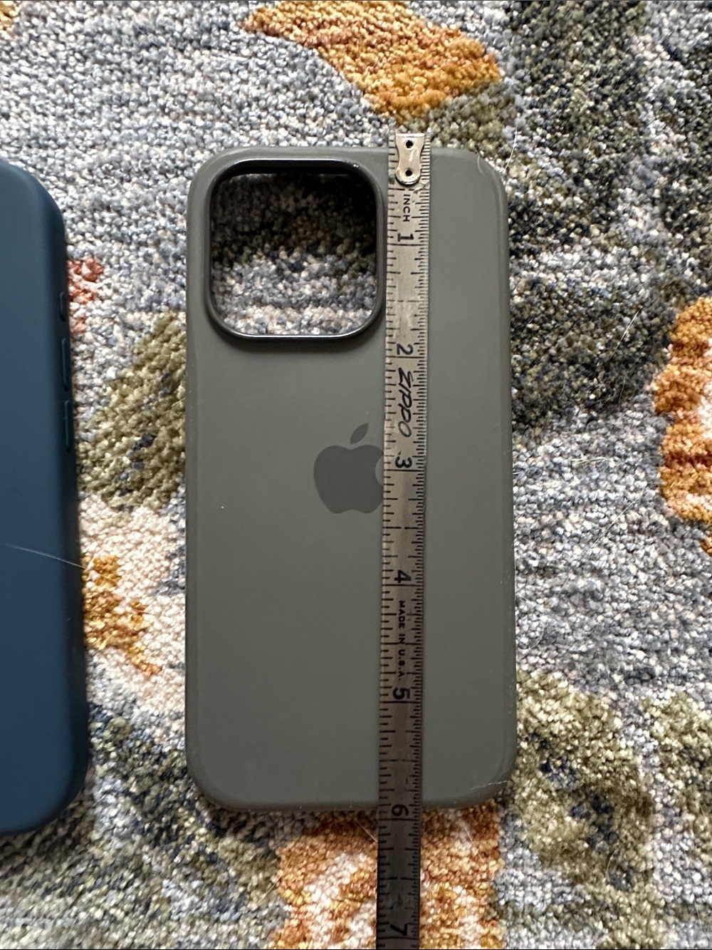 Apple MagSafe iPhone 13 Pro Silicone Cases in Navy & Grey - Picture 5 of 6